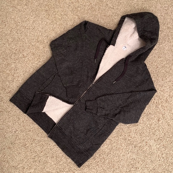 Old Navy - Sweat Jacket Hoodie
Sherpa Lined Zip-up Oversized
Dark Gray (Size XS) - Picture 2 of 4